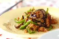 ナスとピーマンのツナみそ炒め