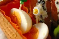 スープ漬けゆで卵