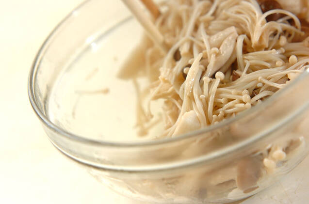 ゆでキノコのマリネの作り方の手順6