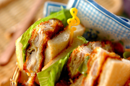 チキンカツサンド