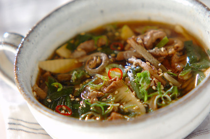 牛肉のピリ辛スープ