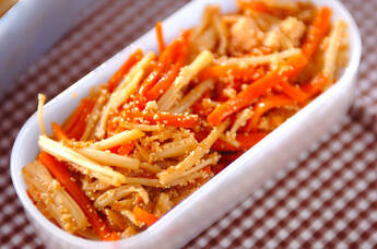 エノキとニンジンの明太子炒め