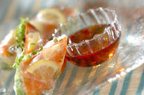 サーモンと香菜の生春巻き