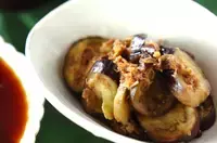 レンジ蒸しナスの和え物