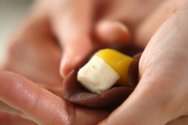 チーズ入り焼きあんこの作り方の手順4