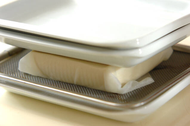 アンチョビ豆腐の作り方の手順1