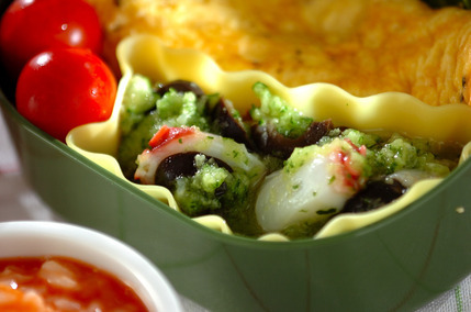 タコとオリーブのキュウリビネガー和え