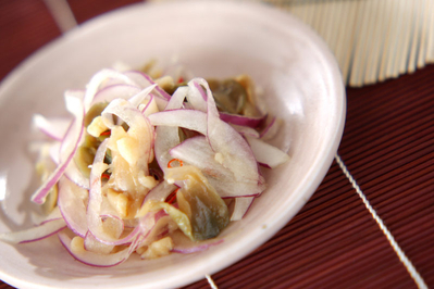 ザーサイと紫玉ネギの和え物 副菜 レシピ 作り方 E レシピ 料理のプロが作る簡単レシピ