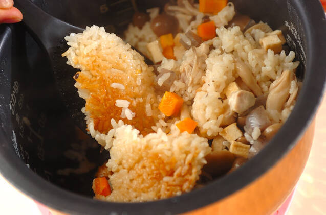 旨味たっぷり！基本の鶏五目の炊き込みご飯の作り方の手順7