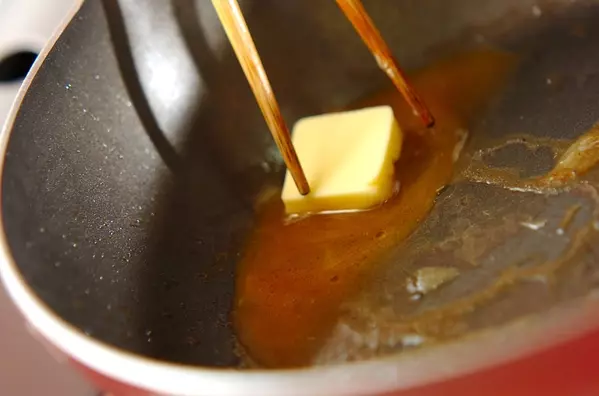 鮭とキャベツのワイン蒸しの作り方3