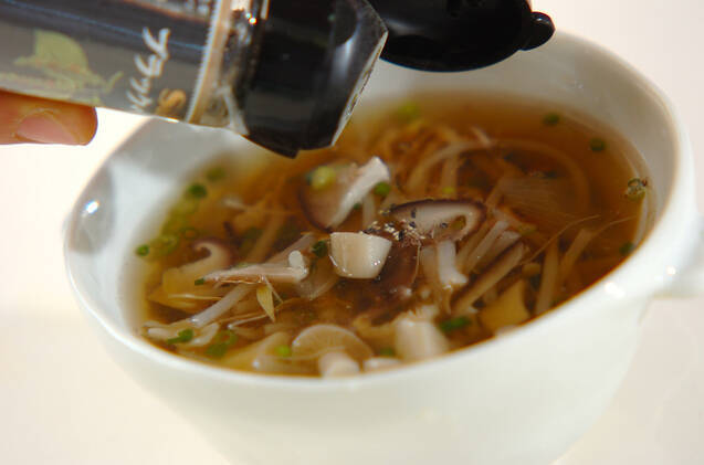 キノコスープの作り方の手順6