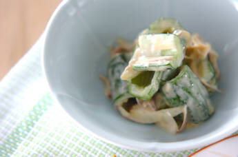 キュウリのゴマ酢和え