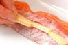 サーモンのチーズ焼きの作り方の手順1