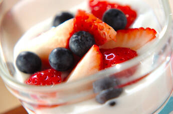 ベリーヨーグルト