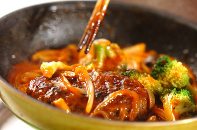 ハンバーグケチャップ煮の作り方の手順3