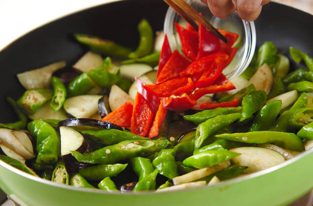 ナスと長唐辛子のみそ炒めの作り方の手順5