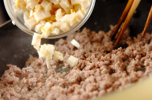 タケノコ入りそぼろご飯の作り方の手順4