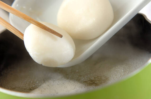 お雑煮(白みそ)の作り方の手順5
