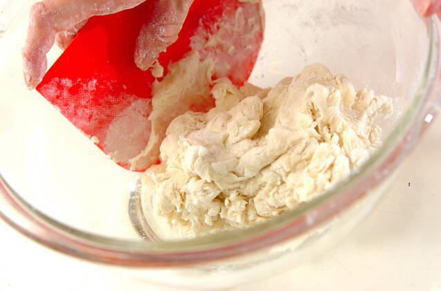 黒ゴマたっぷりカイザーゼンメルの作り方の手順3