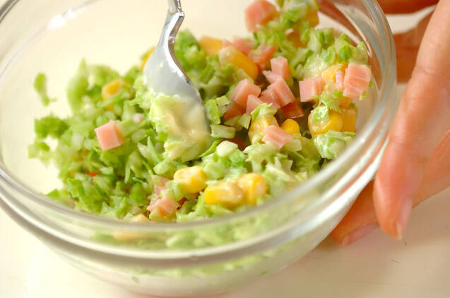 キャベツのコールスローサラダの作り方の手順2