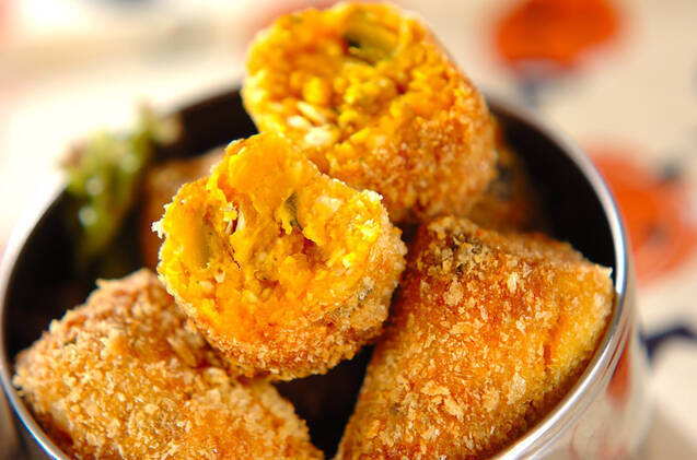 カボチャの煮物コロッケ