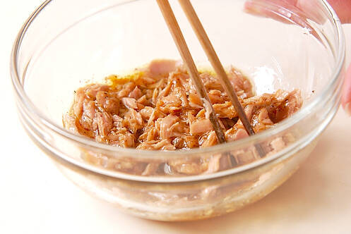 ツナドレッシングサラダの作り方の手順1