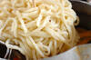 ほっとする美味しさ！豚汁うどんの作り方 具だくさんで基本の味わいの作り方の手順10