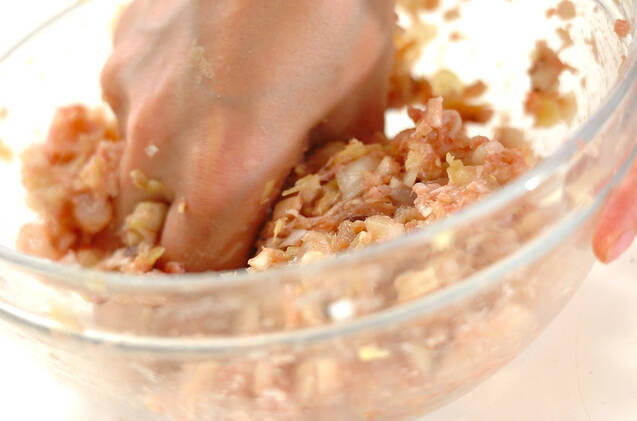 エビ入り水餃子の作り方の手順4