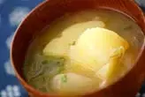 ジャガイモのみそ汁