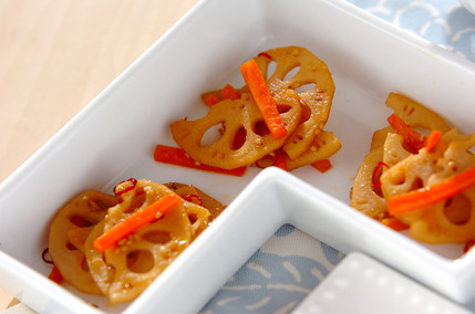 レンコンとニンジンのきんぴら