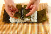 わんちゃんデコ巻き寿司の作り方6
