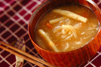 切干し大根と油揚げのみそ汁