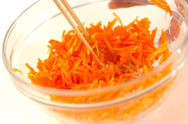 豆腐のニンジンサラダのせの作り方の手順2