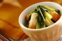 ほっとする味！小松菜とちくわの煮浸し