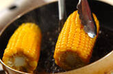 フライパンで焼きトウモロコシの作り方3