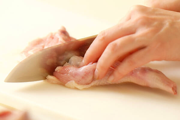 鶏肉とマッシュルームの煮込みの作り方の手順1