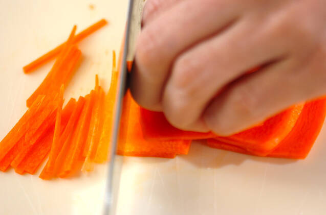 ニンジンのサラダの作り方の手順1