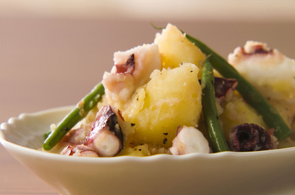 タコじゃが温サラダ