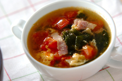 サッパリトマトスープ