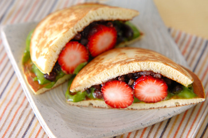 イチゴどら焼き