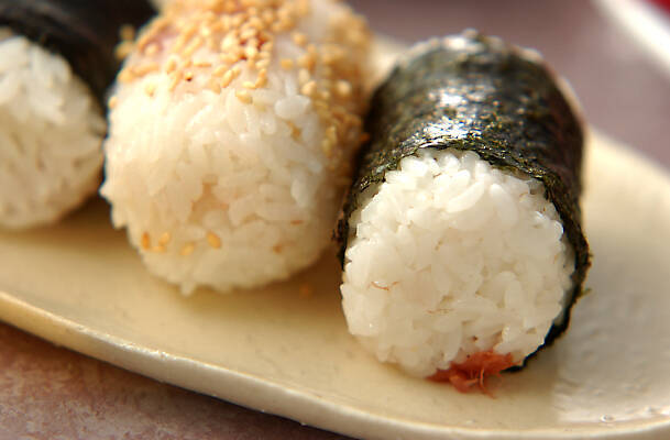 梅ご飯おにぎり