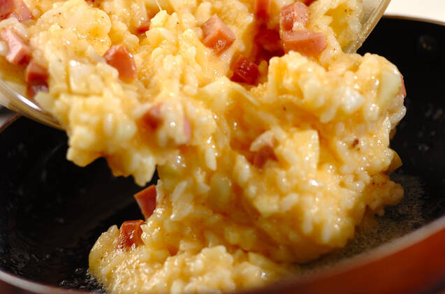 ご飯入りオムレツの作り方の手順3