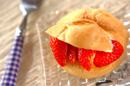 イチゴシュークリーム