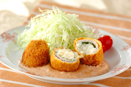 大根ロールカツの明太ソース