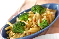 ブロッコリー入りペペロンチーノ