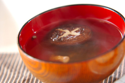 焼きシイタケのお吸い物