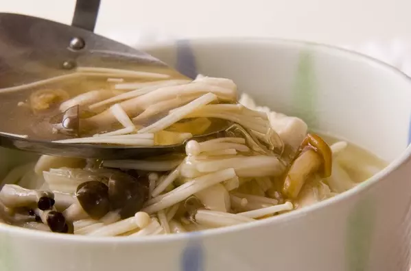 キノコおろしうどんの作り方4