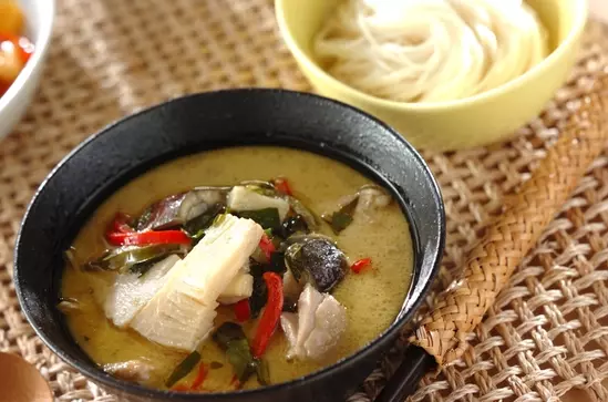 素麺添えタイカレー レシピ 作り方 E レシピ 料理のプロが作る簡単レシピ