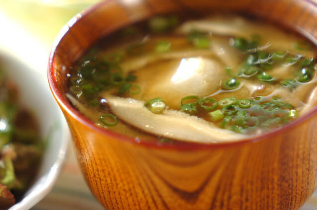 コロコロ小芋のみそ汁