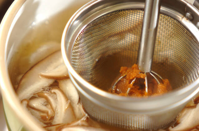 コロコロ小芋のみそ汁の作り方の手順4